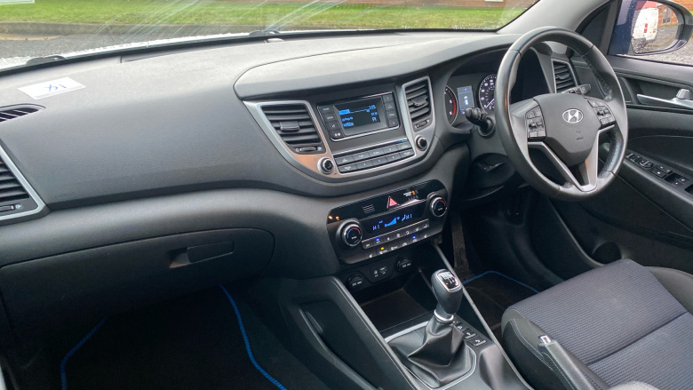 Hyundai Tucson 1.7 CRDi Blue Drive SE 5dr 2WD Diesel Estate